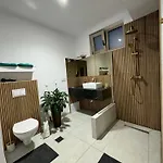 Apartman Gruia Garden *