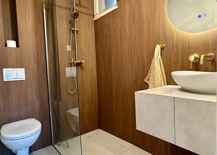 Gruia Garden Apartmán